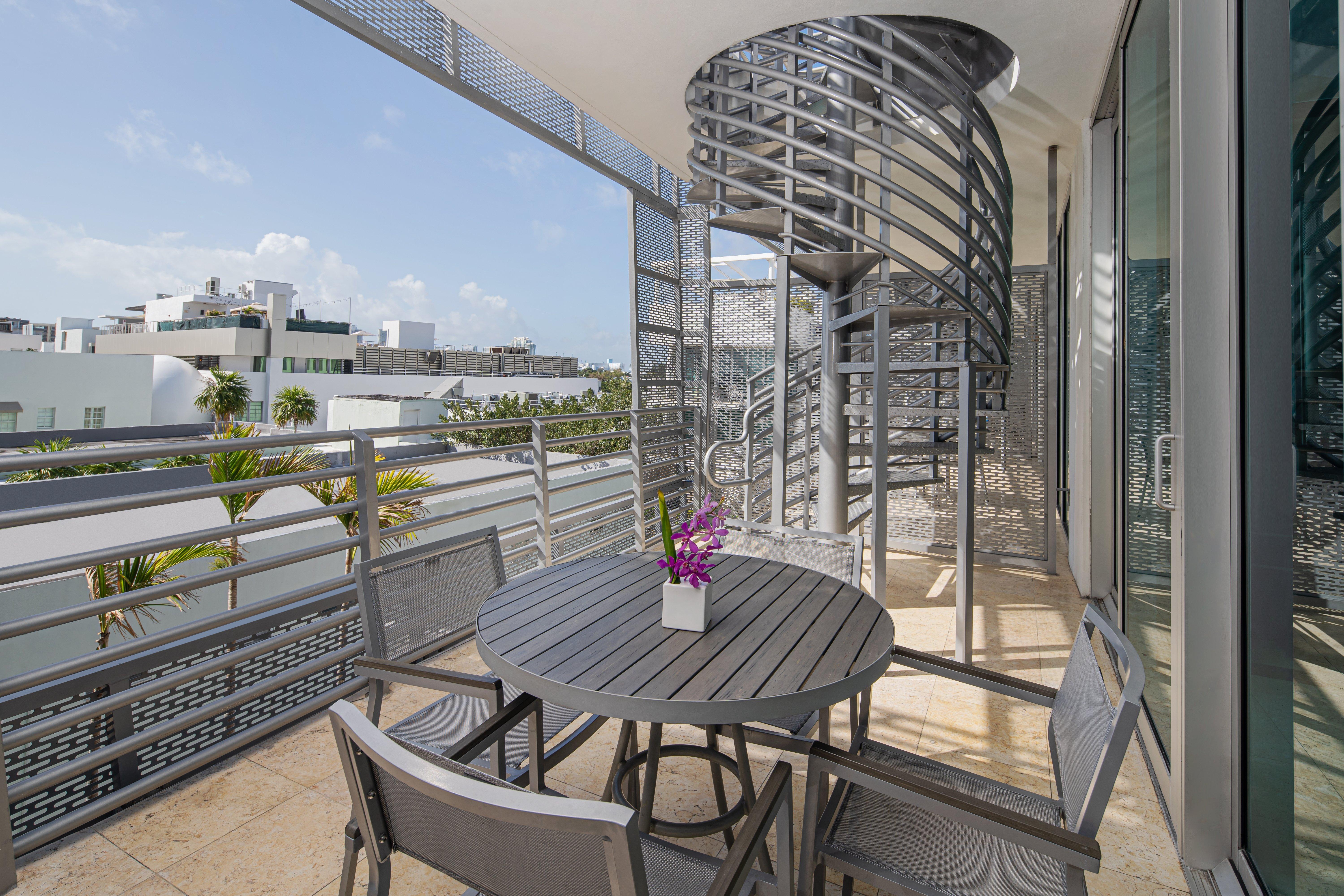 Z Ocean Hotel, Classico A Sonesta Collection (Adults Only) Маями Бийч Екстериор снимка