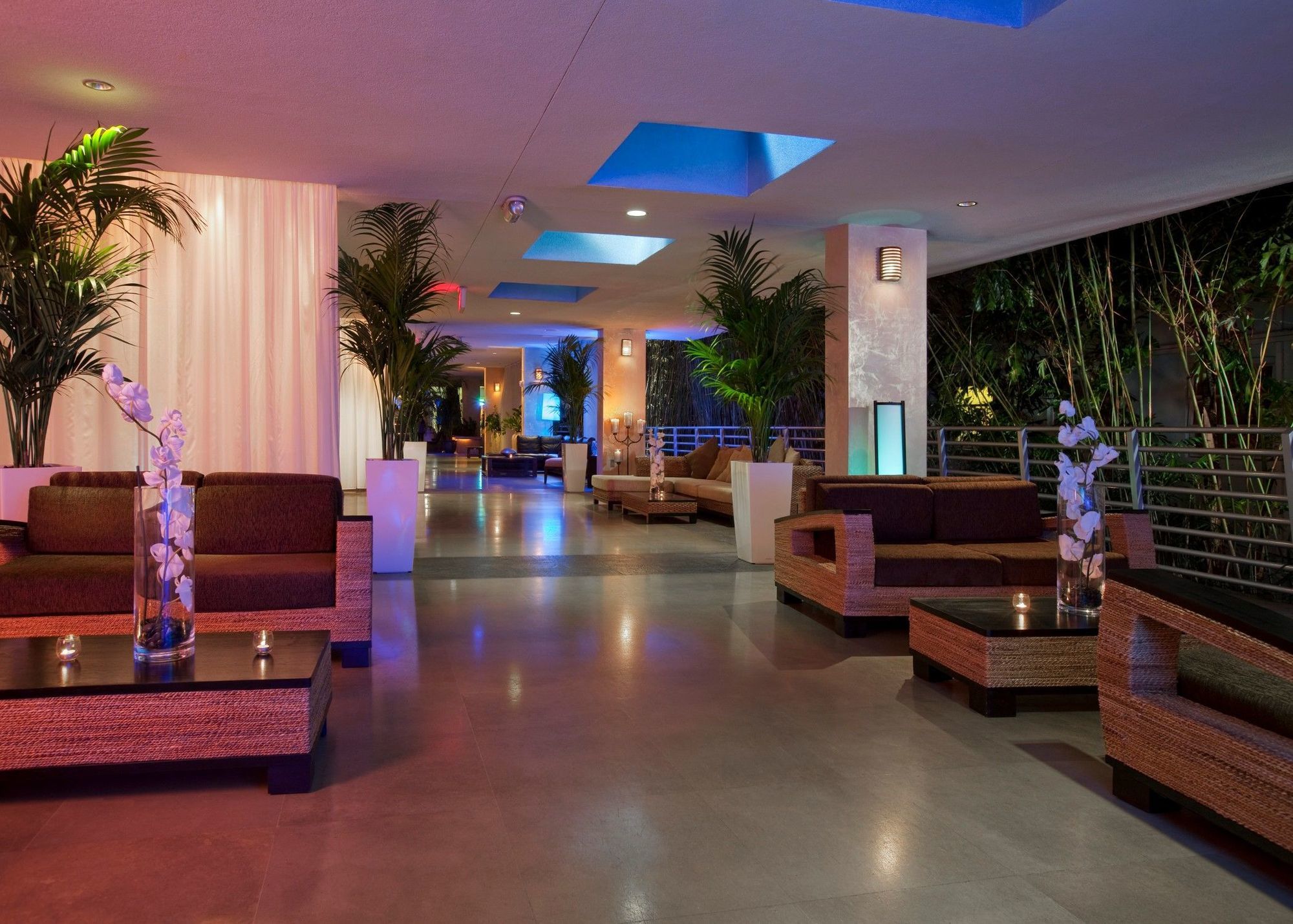 Z Ocean Hotel, Classico A Sonesta Collection (Adults Only) Маями Бийч Екстериор снимка